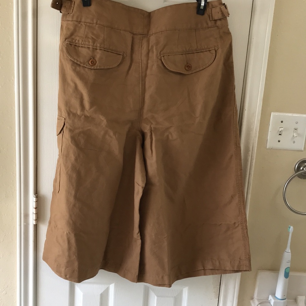 Banana Republic culotte with multi pockets and front buttons closure. NWT - Picture 4 of 12
